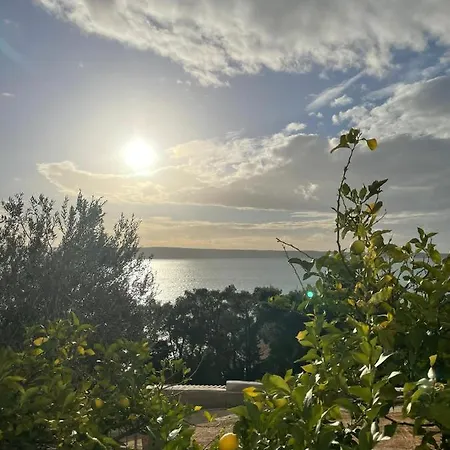 شقة With Parking Space Starigrad, Paklenica - 12939