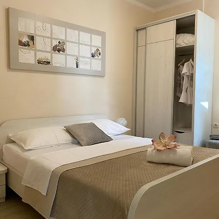 With Parking Space Starigrad, Paklenica - 12939 * ستاريغغاد باكلينتسا