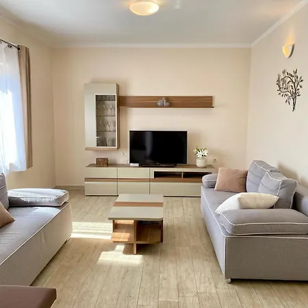 Apartment With A Parking Space Starigrad, Paklenica - 12939