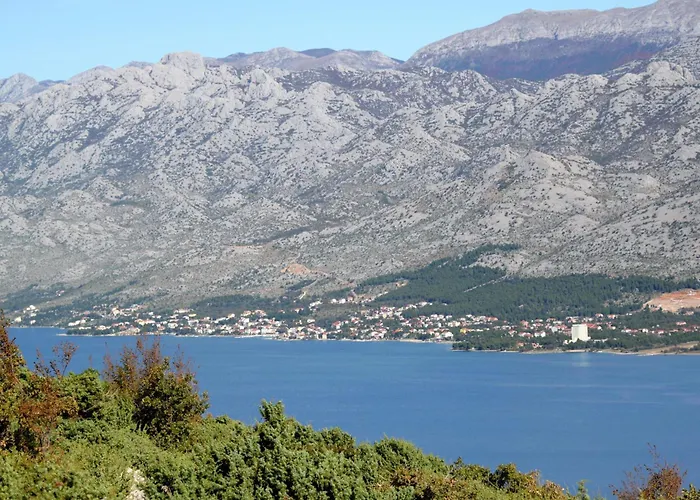 With Parking Space Starigrad, Paklenica - 12939 Apartament Starigrad Paklenica