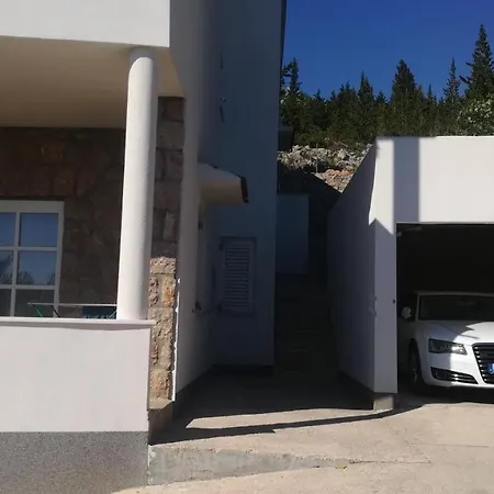 With A Parking Space Starigrad, Paklenica - 12939 * 스타리그라드 파클레니차